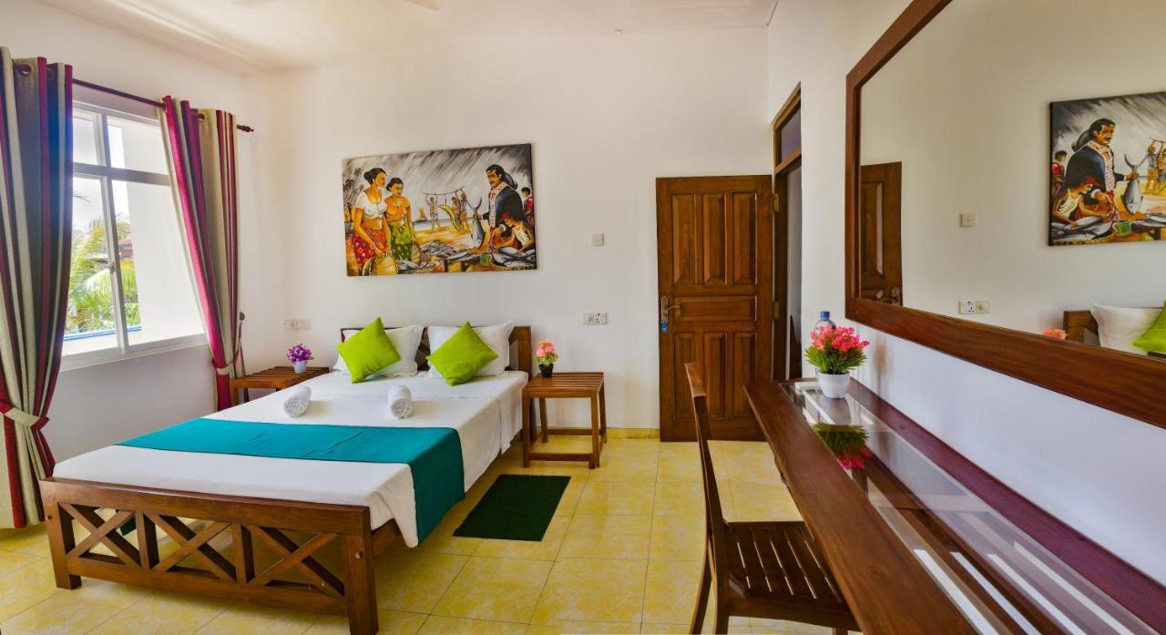 Di Sicuro Tourist Inn Hikkaduwa Εξωτερικό φωτογραφία