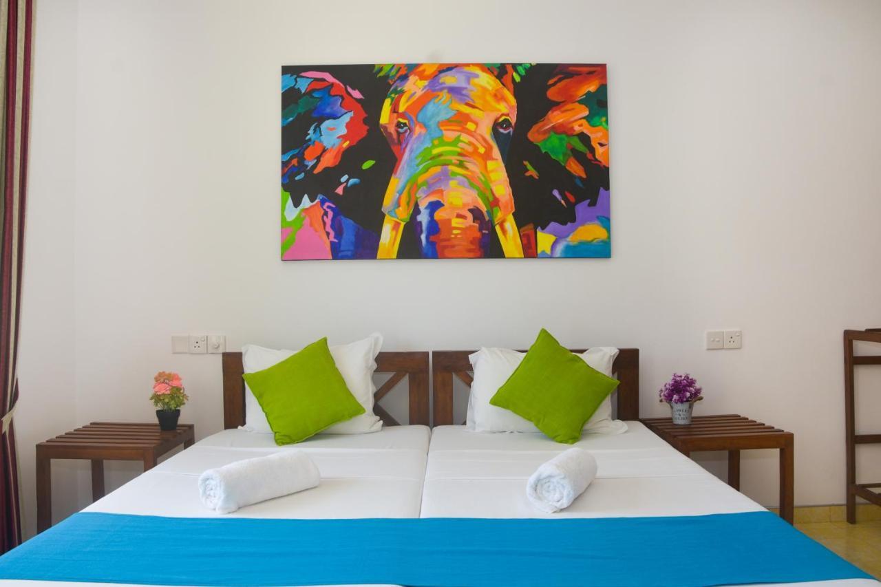 Di Sicuro Tourist Inn Hikkaduwa Εξωτερικό φωτογραφία